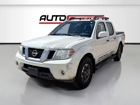 Used 2020 Nissan Frontier PRO-4X w/ Pro-4x Utility Package AWD/4WD image 3