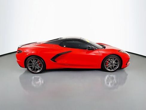 Used 2024 Chevrolet Corvette Stingray Premium Conv w/ Z51 Performance Package image 9
