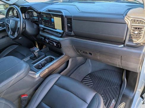 Used 2023 Chevrolet Silverado 1500 LT Trail Boss w/ LT Trail Boss Premium Package image 22