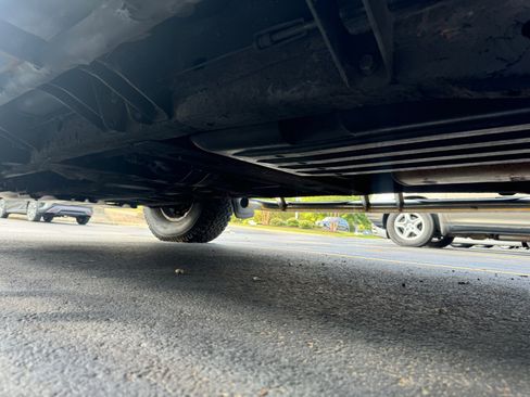 Used 2003 HUMMER H2 Luxury w/ Preferred Equipment Group image 21