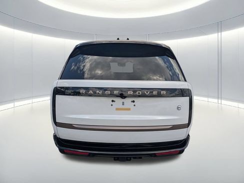 New 2026 Land Rover Range Rover SV AWD/4WD image 7