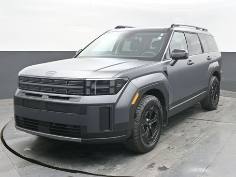 Used 2025 Hyundai Santa Fe XRT image 4