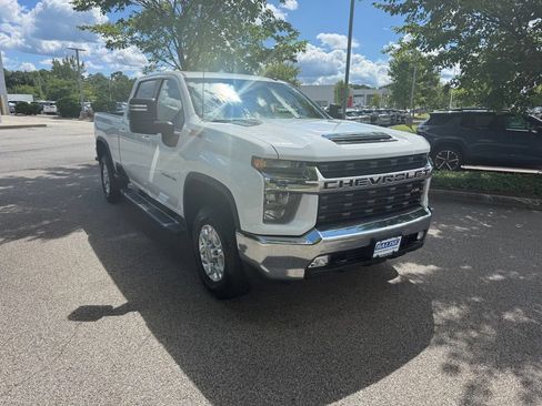 Used 2023 Chevrolet Silverado 2500 LT w/ Convenience Package AWD/4WD image 7