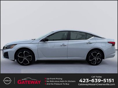 New 2025 Nissan Altima 2.5 SR