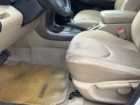 Used 2010 Toyota RAV4 2WD image 10