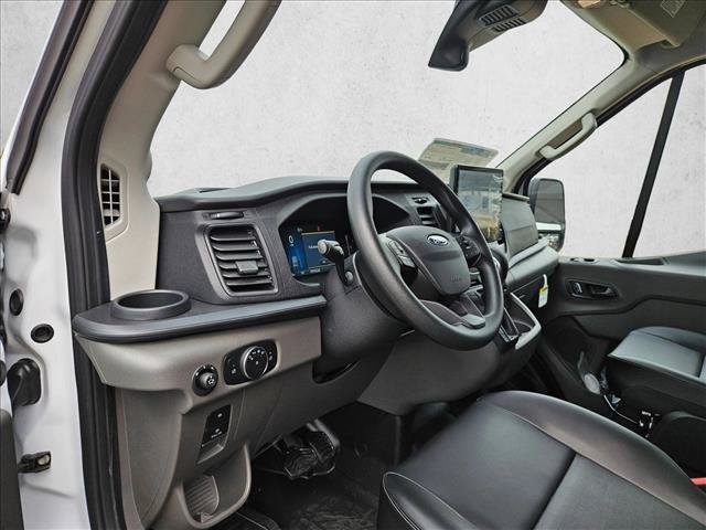 New 2026 Ford Transit 250 148 Medium Roof RWD image 3