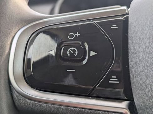 New 2025 Volvo XC90 T8 Ultra w/ Protection Package Premier image 27