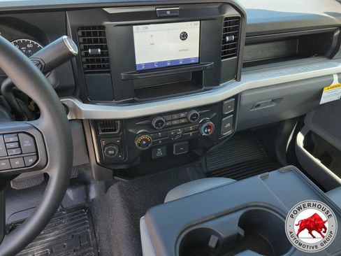 New 2025 Ford F450 XL w/ XL Chrome Package AWD/4WD image 16