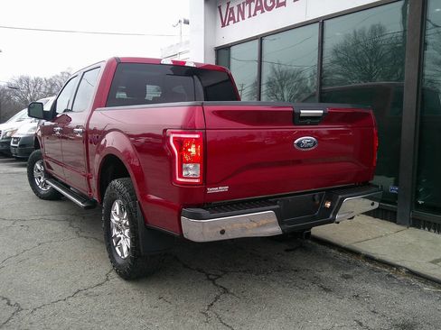 Used 2016 Ford F150 XLT w/ Equipment Group 302A Luxury image 7