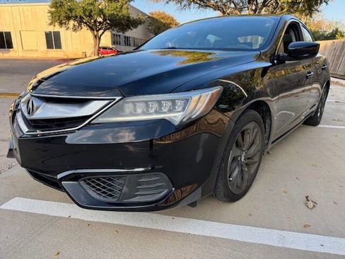 Used 2016 Acura ILX image 2