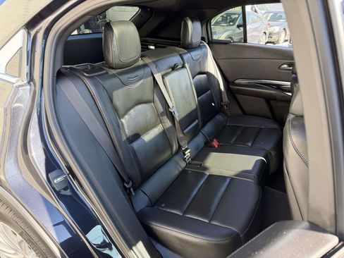 Used 2023 Cadillac XT4 Luxury w/ Cold Weather Package AWD/4WD image 13