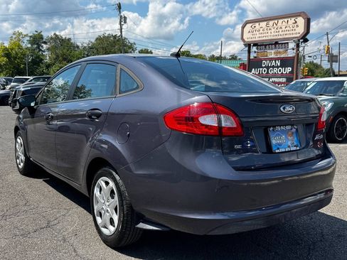 Used 2012 Ford Fiesta SE FWD image 4