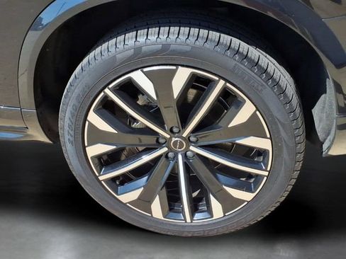 Used 2026 Volvo XC90 B6 Plus AWD/4WD image 30