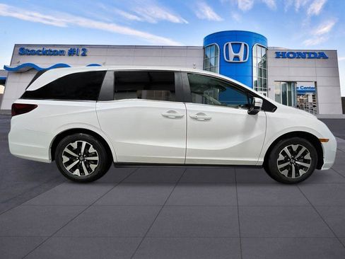 New 2026 Honda Odyssey EX-L image 7