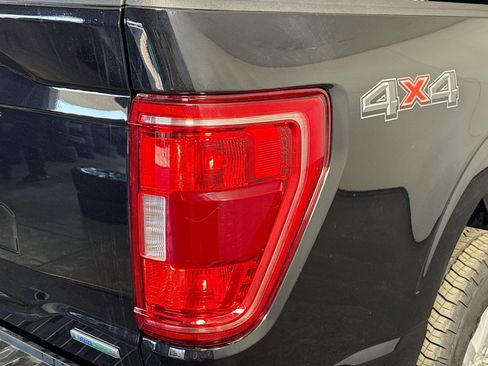 Used 2023 Ford F150 XLT image 32