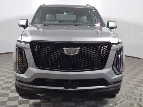 New 2026 Cadillac Escalade ESV Platinum Sport w/ LPO, ONYX Package AWD/4WD image 2