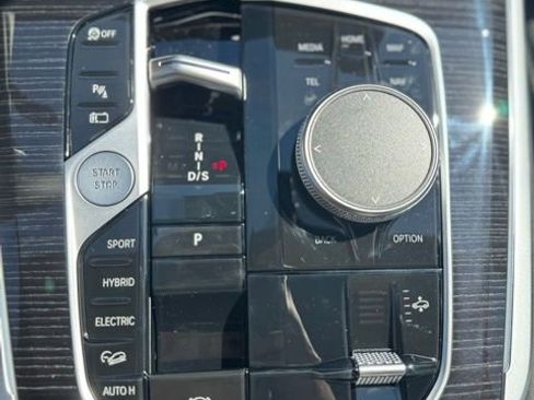 New 2026 BMW X5 xDrive50e w/ M Sport Package image 33