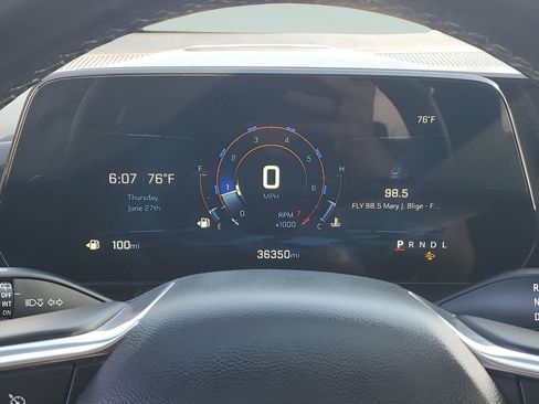 Used 2025 Chevrolet Equinox LT w/ Convenience Package II image 37