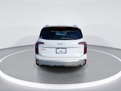 Used 2023 Kia Telluride SX Prestige image 7