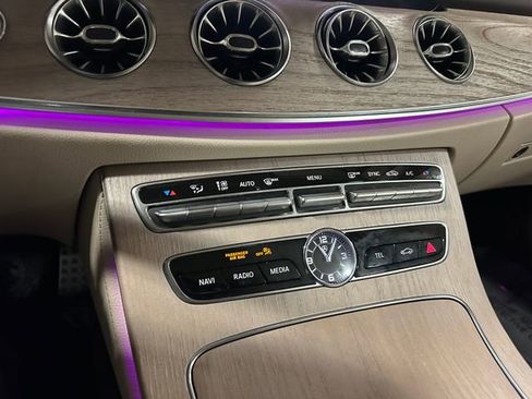 Used 2018 Mercedes-Benz E 400 Coupe image 35
