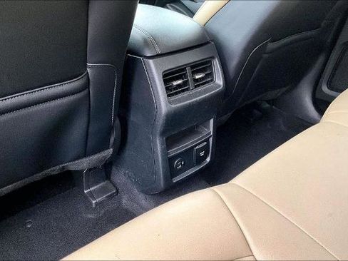 Certified 2022 Ford Edge SEL w/ Convenience Package image 32