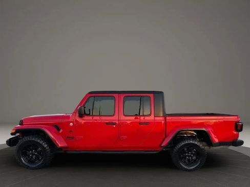 Used 2020 Jeep Gladiator Sport w/ Quick Order Package 24S AWD/4WD image 3