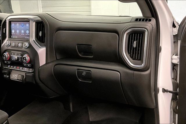 Used 2022 GMC Sierra 3500 SLE w/ SLE Convenience Package AWD/4WD image 17