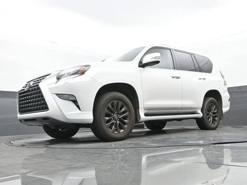 Used 2021 Lexus GX 460 Premium w/ Premium Package AWD/4WD image 12