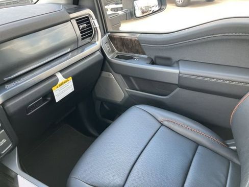 New 2025 Ford F250 Lariat w/ Lariat Ultimate Package image 34