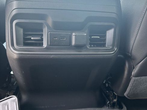 Used 2021 Chevrolet Silverado 1500 RST w/ Convenience Package II AWD/4WD image 15