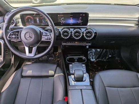 Used 2022 Mercedes-Benz A 220 image 13