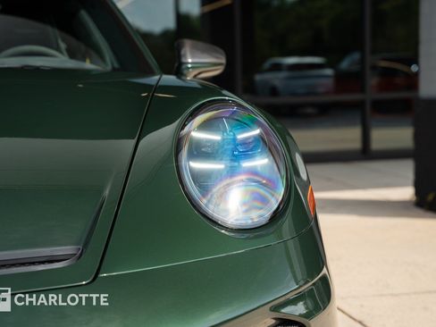 Used 2026 Porsche 911 GT3 RWD image 7