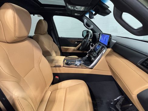 New 2026 Lexus LX 700h Luxury AWD/4WD image 43