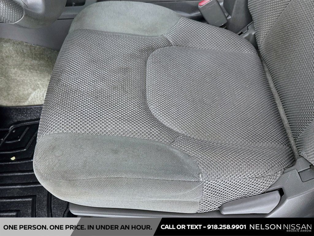 Used 2016 Nissan Frontier SV AWD/4WD image 18