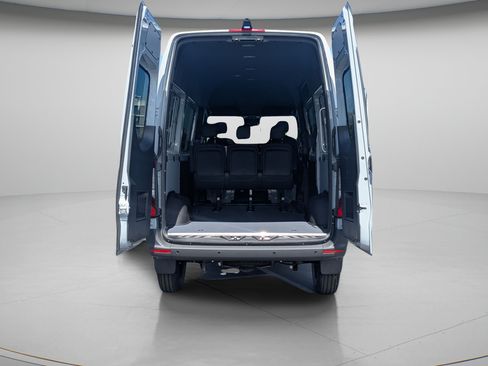 New 2026 Mercedes-Benz Sprinter 2500 image 4