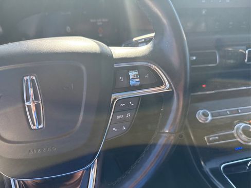Used 2021 Lincoln Nautilus Reserve AWD/4WD image 31