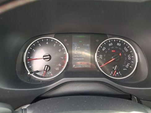 Used 2021 Toyota RAV4 LE image 20