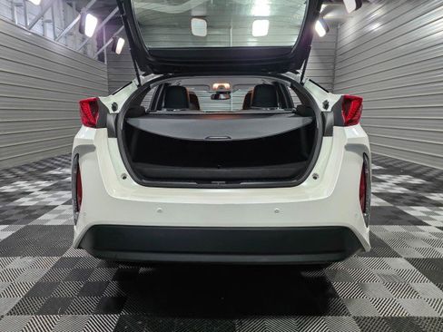 Used 2018 Toyota Prius Prime Advanced image 38