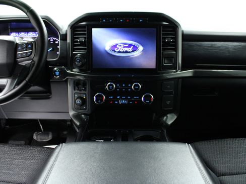 Used 2021 Ford F150 XLT w/ Equipment Group 302A High image 18