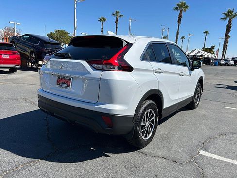 New 2026 Mitsubishi Eclipse Cross ES image 3