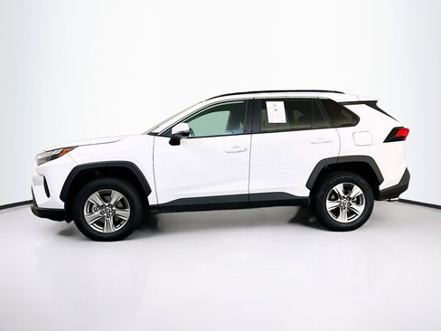 Used 2024 Toyota RAV4 XLE image 4