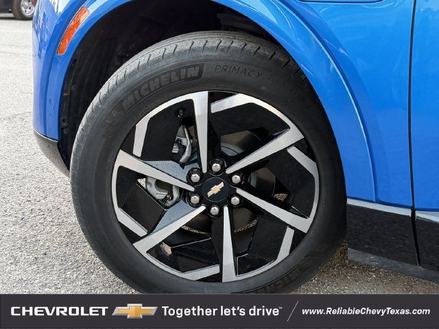 Used 2024 Chevrolet Equinox EV LT w/ Active Safety Package 3 FWD image 10