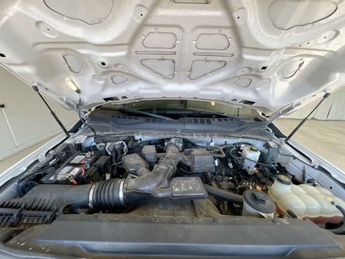 Used 2020 Ford F250 XLT w/ XLT Value Package AWD/4WD image 24