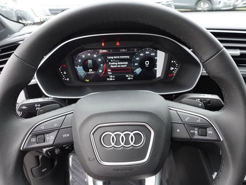 New 2025 Audi Q3 2.0T Premium image 16