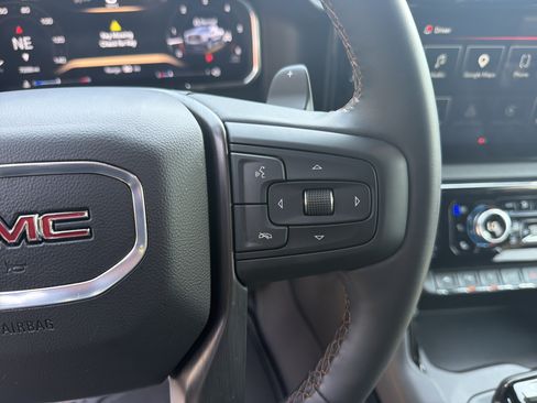 Used 2026 GMC Sierra 1500 AT4 w/ AT4 Premium Package AWD/4WD image 21