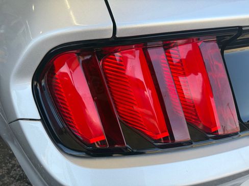 Used 2016 Ford Mustang Coupe w/ Equipment Group 051A RWD image 25