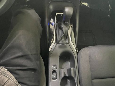 Used 2024 Toyota Corolla LE image 37