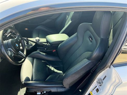 Used 2020 BMW M2 Competition w/ Executive Package image 23