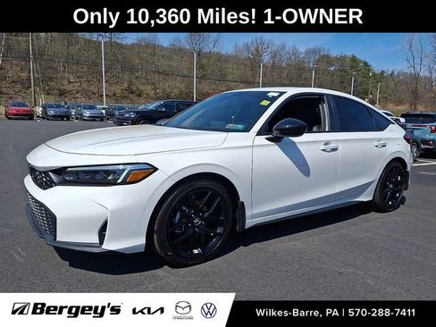 Used 2025 Honda Civic Sport image 1