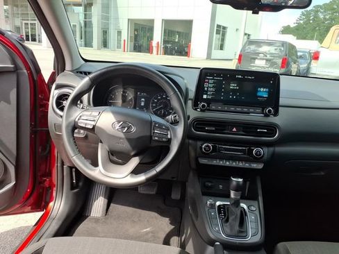Used 2023 Hyundai Kona SEL w/ Convenience Package AWD/4WD image 10